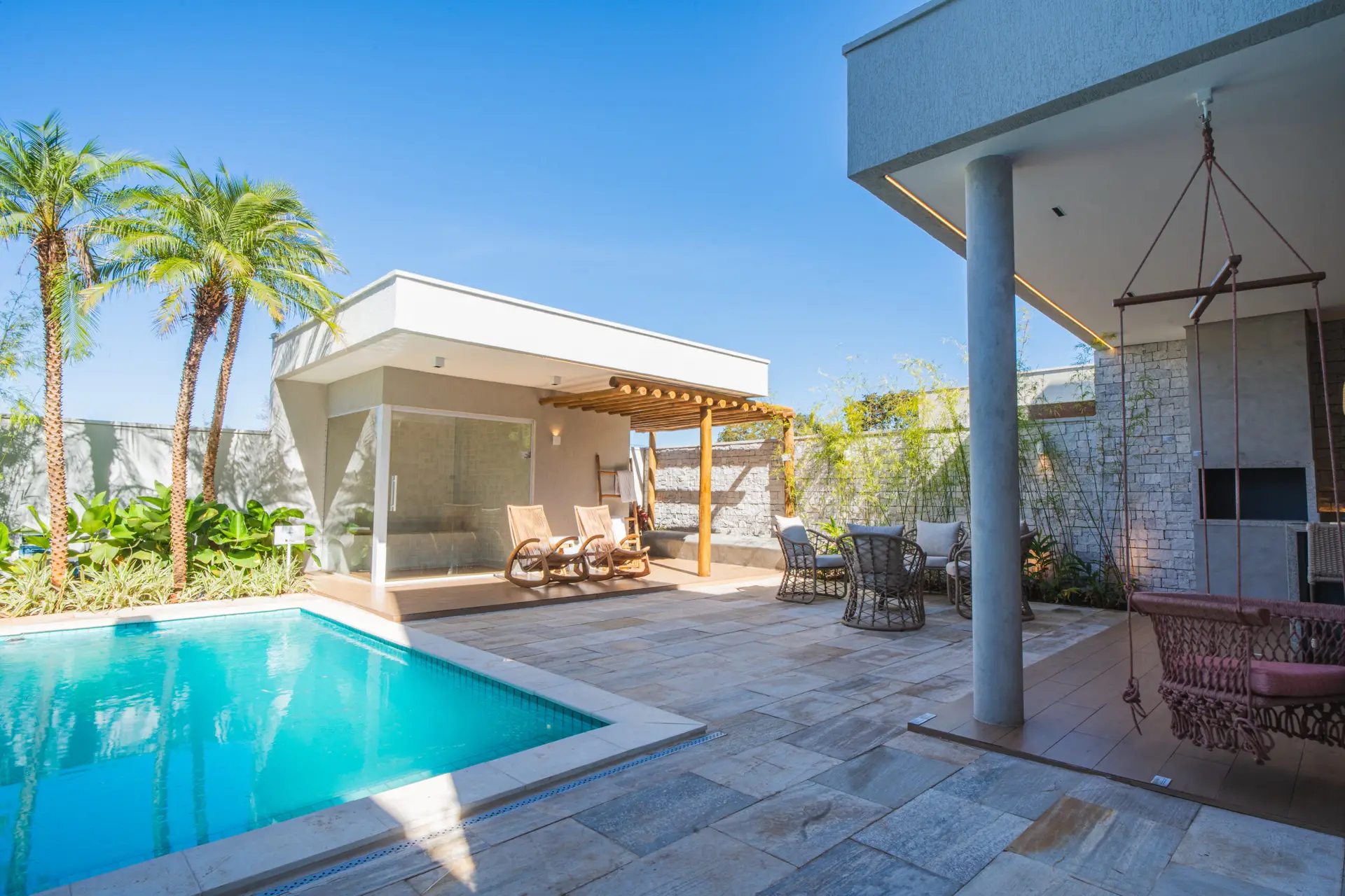 Casas Jardins 31 LL703932-HDR