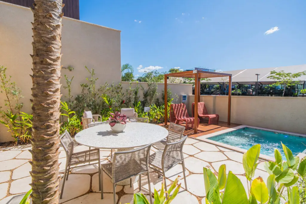 Casas Jardins 10 LL704055-HDR
