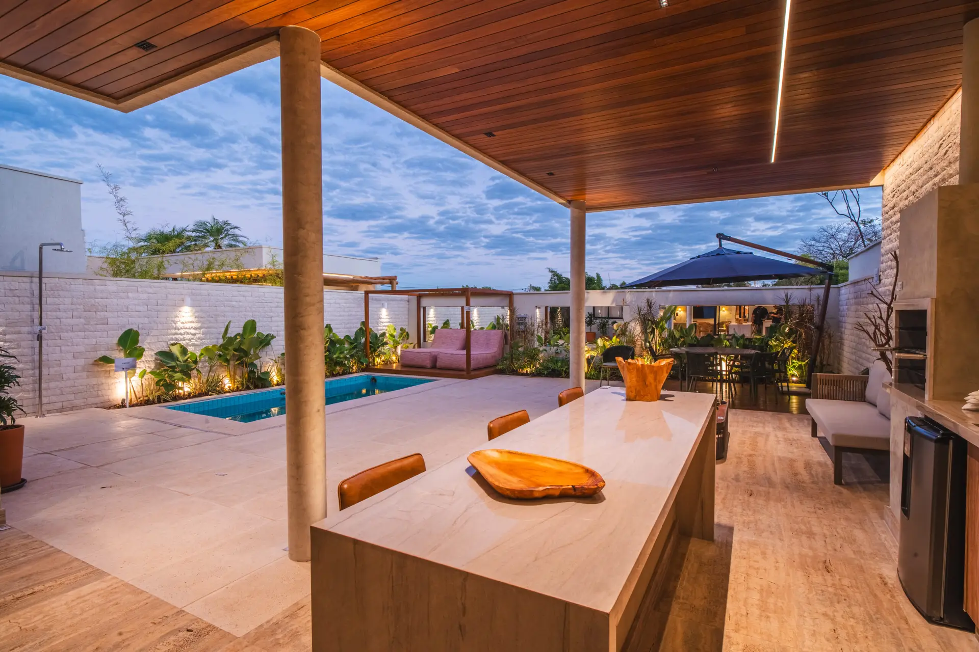 Casas Jardins 34 LL704082-HDR