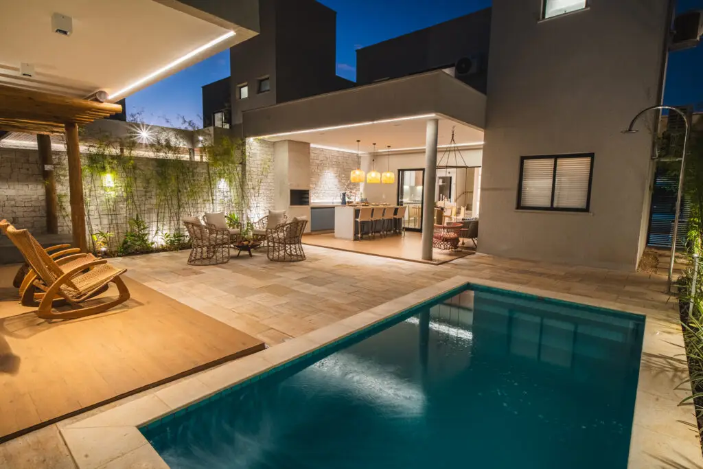 Casas Jardins 6 LL704124-HDR